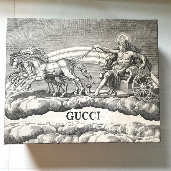 Gucci: RARE Authentic Greek Chariot Storage Gift Boxes - Picture 6 of 14